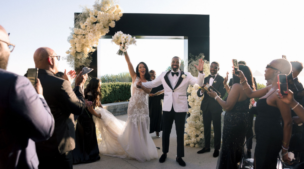 Intimate Wedding or Grand Affair_ How to Actually Decide (4)